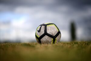 Stop al calcio dilettanti: i campionati che si fermano